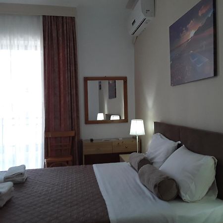 Hause Zorbas Apart otel Paralia Dionysiou Oda fotoğraf