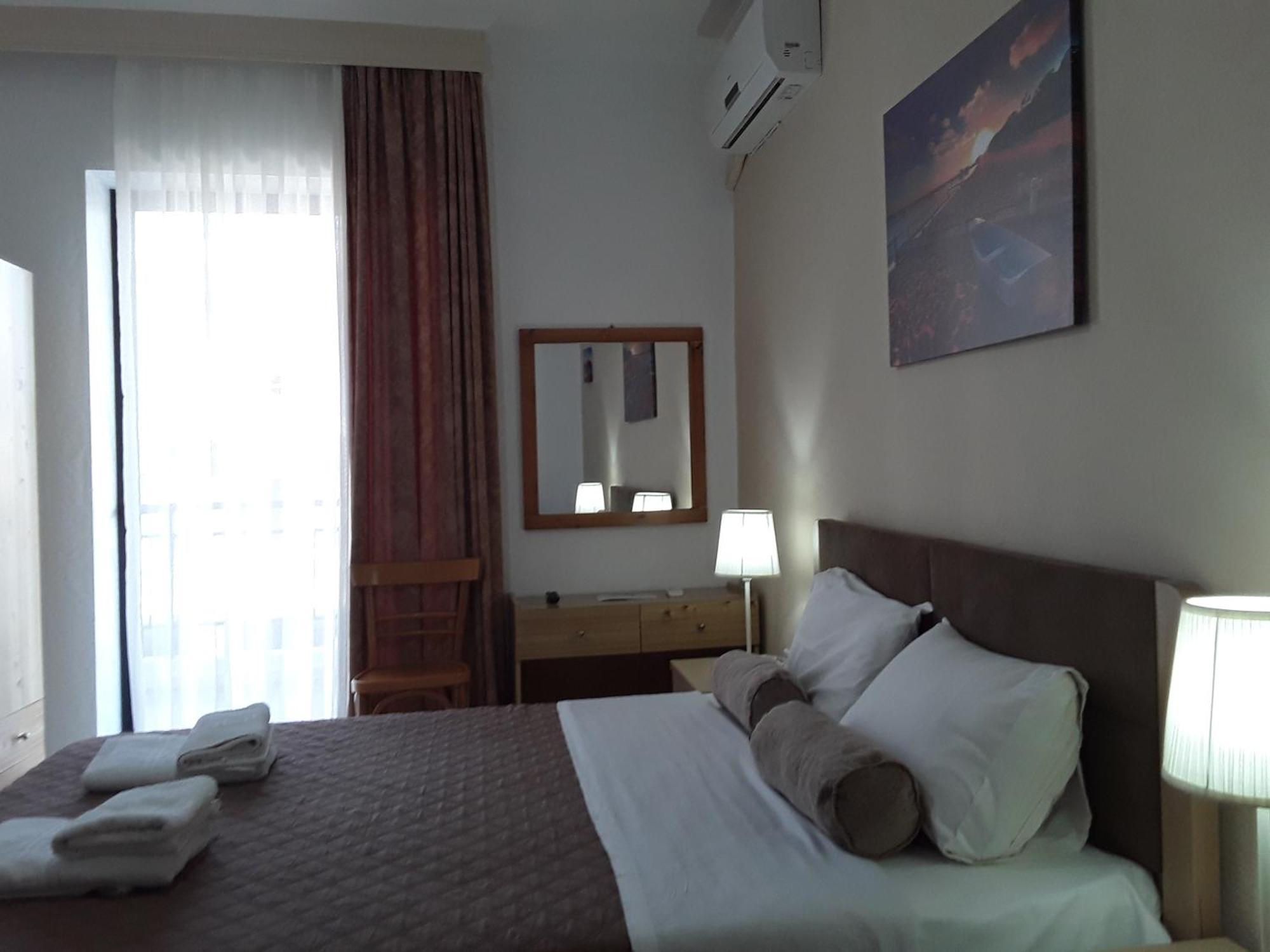 Hause Zorbas Apart otel Paralia Dionysiou Oda fotoğraf