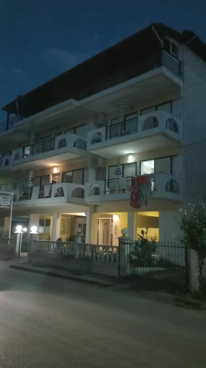 Hause Zorbas Apart otel Paralia Dionysiou Oda fotoğraf