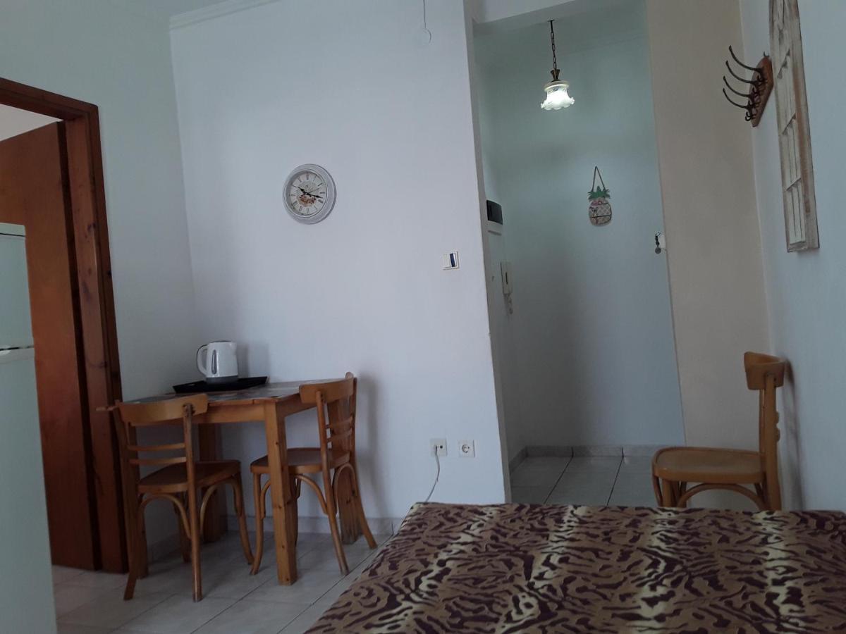 Hause Zorbas Apart otel Paralia Dionysiou Dış mekan fotoğraf